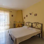 Apartament Le Di Mara - House